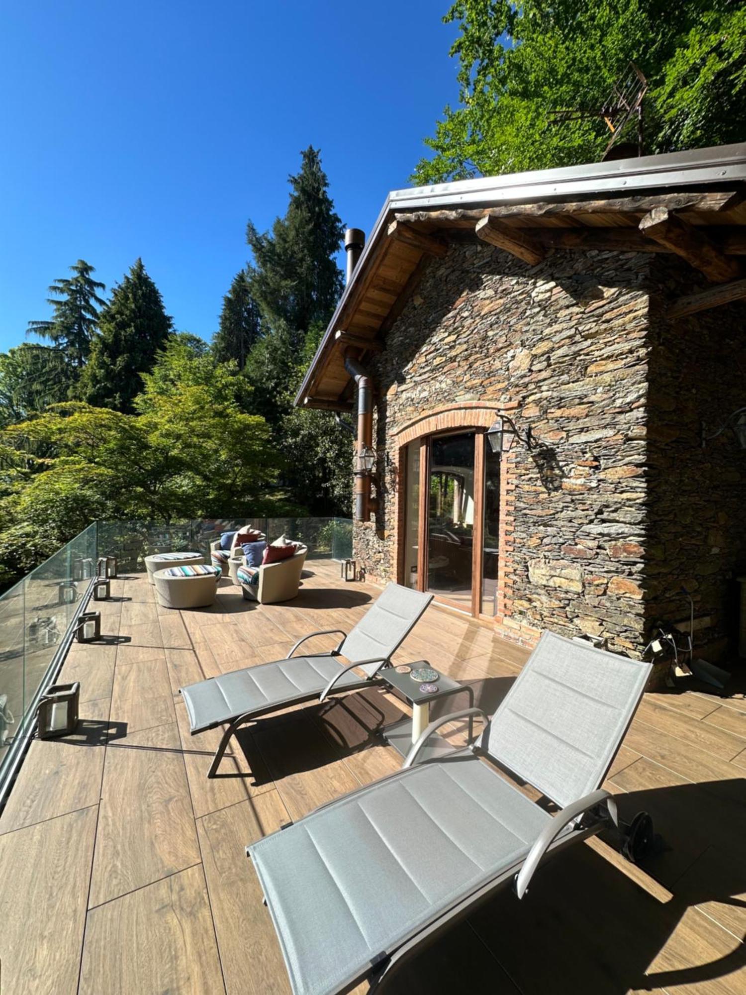 Private Luxury Spa & Silence Retreat With Spectacular View Over The Lake Maggiore Stresa Exterior foto