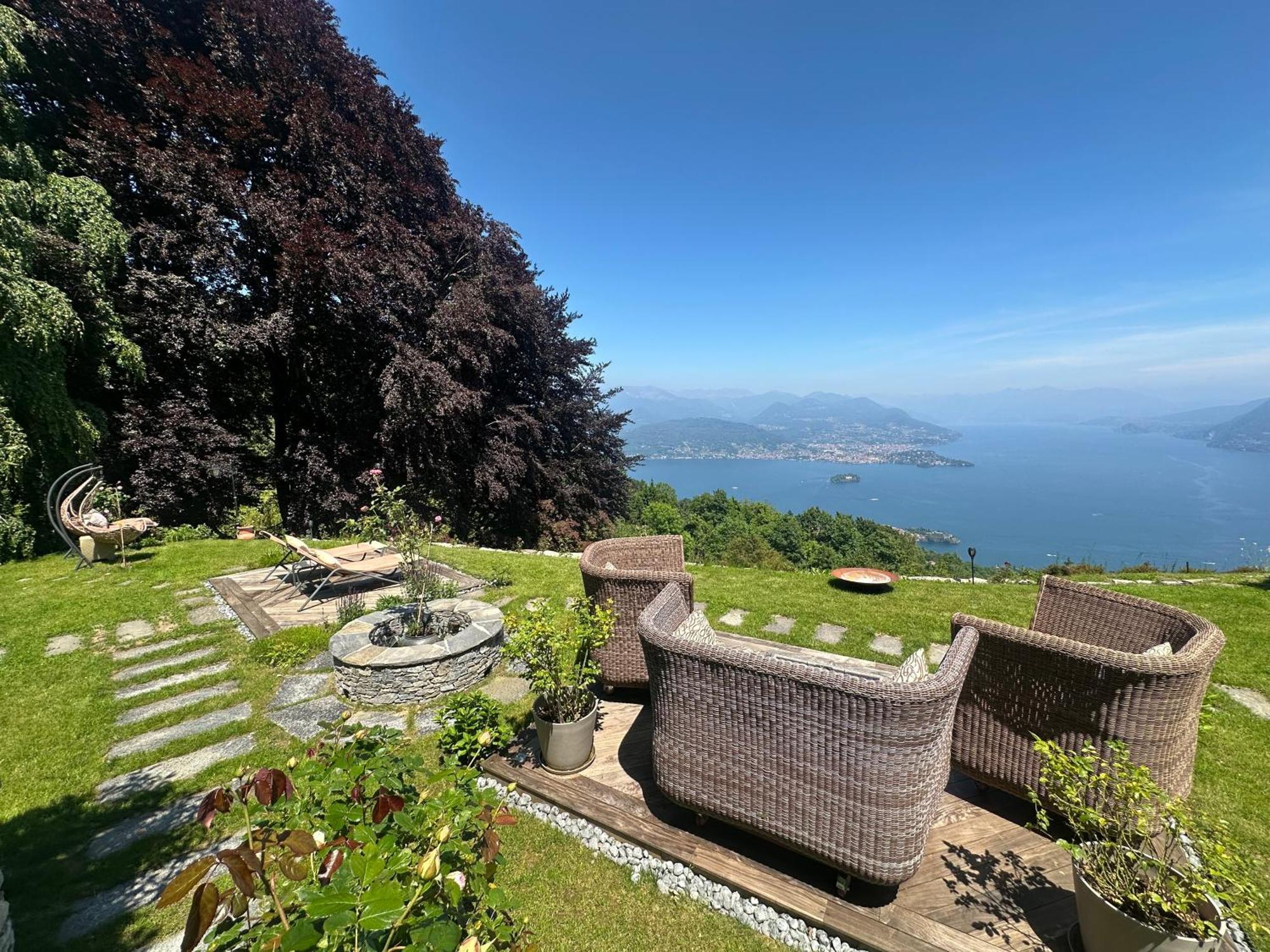 Private Luxury Spa & Silence Retreat With Spectacular View Over The Lake Maggiore Stresa Exterior foto